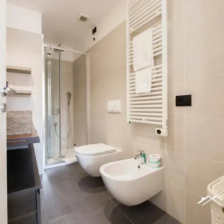Center Lux| 2br| A/c| Parking By Tilo Apartment Genua