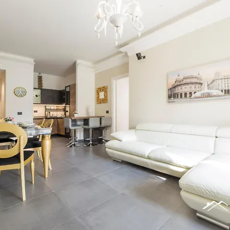 Center Lux| 2br| A/c| Parking By Tilo * Génova